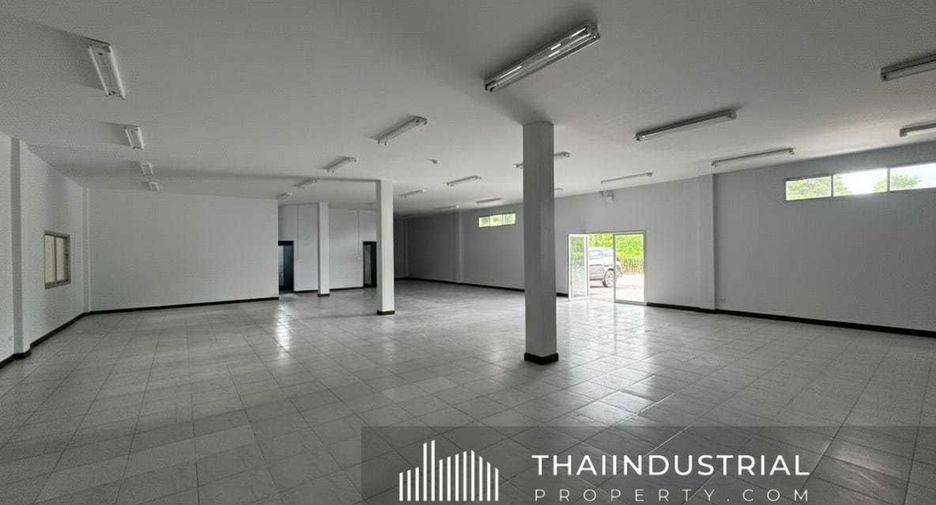 Almacén en alquiler en Si Racha, Chonburi