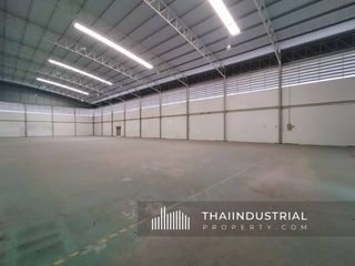 Almacén en alquiler y en venta en Bang Phli, Samut Prakan