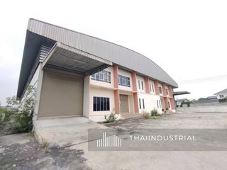 Almacén en alquiler y en venta en Bang Phli, Samut Prakan