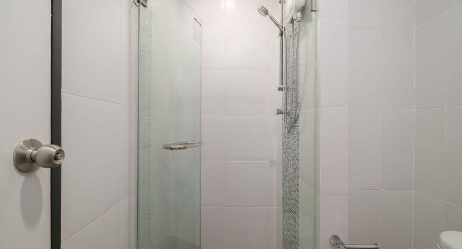 À vendre 1 chambre condo à Bang Sue, Bangkok