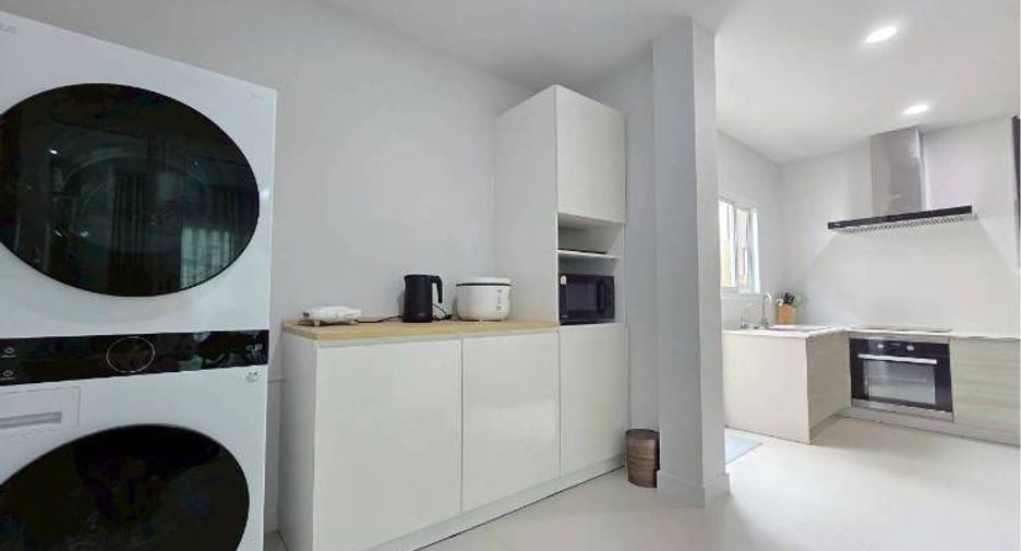 For rent 3 bedrooms house in Mueang Phuket, Phuket