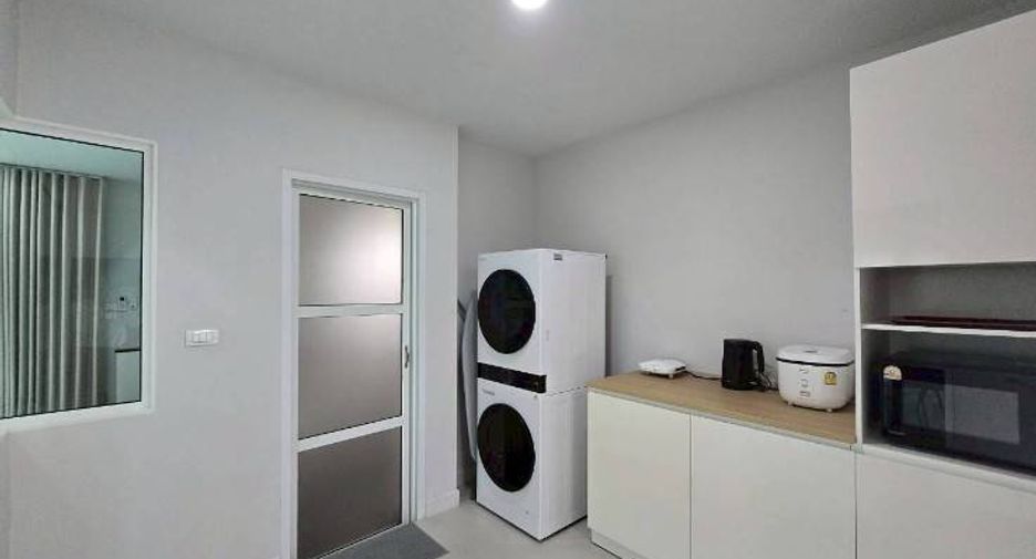 For rent 3 bedrooms house in Mueang Phuket, Phuket