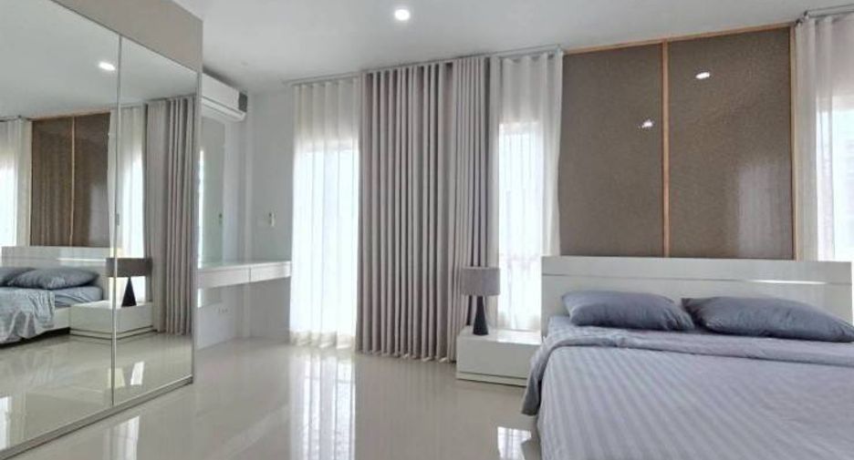 For rent 3 bedrooms house in Mueang Phuket, Phuket