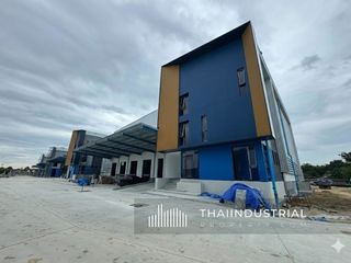 À louer entrepôt à Si Racha, Chonburi