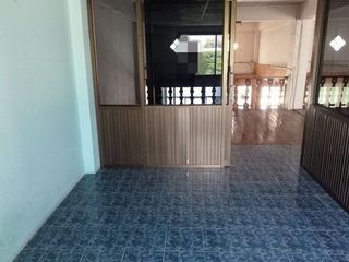 出售 1 卧室 商业空间 在 Khok Samrong, Lop Buri