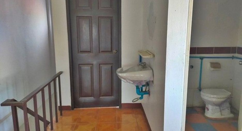 For sale 1 bed retail Space in Phibun Mangsahan, Ubon Ratchathani