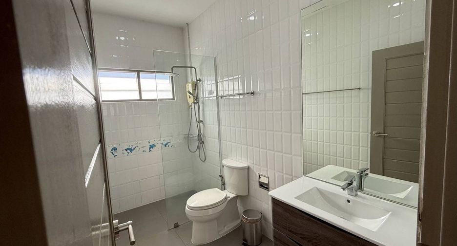 For rent 3 bedrooms villa in Thalang, Phuket