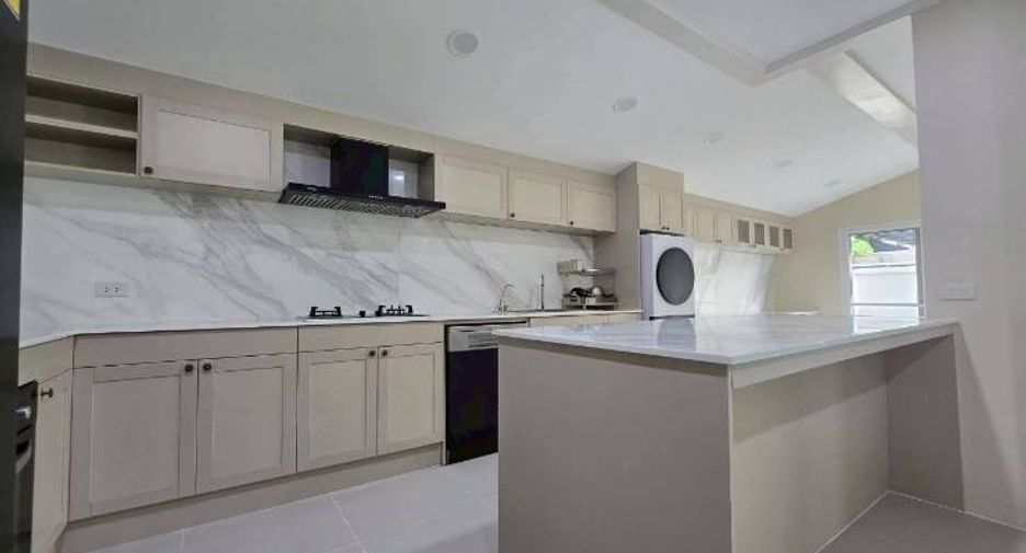 For rent 3 bedrooms house in Mueang Phuket, Phuket