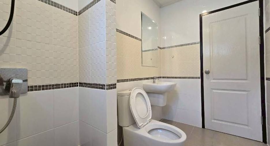 For rent 3 bedrooms house in Mueang Phuket, Phuket
