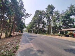 Terreno en venta en At Samat, Roi Et