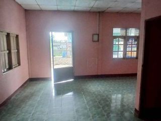 Продажа 1 кровать дом в Khok Samrong, Lopburi