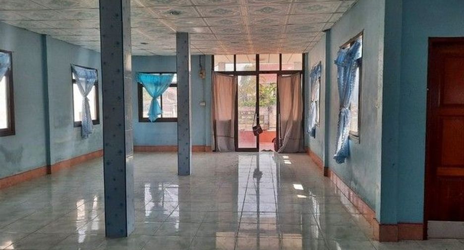 Casa en venta de 1 habitaciones en At Samat, Roi Et