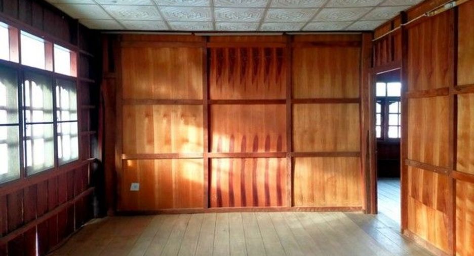 For sale 1 bed house in Khok Samrong, Lopburi