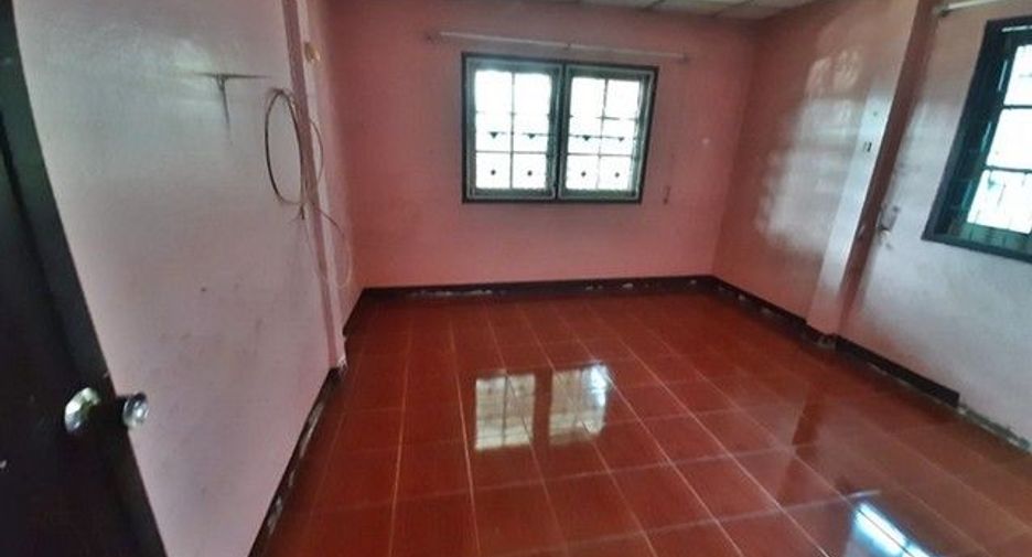 À vendre 1 chambre maison à Khok Samrong, Lopburi