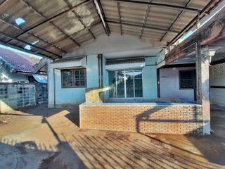 Продажа 1 кровать дом в Khok Samrong, Lopburi