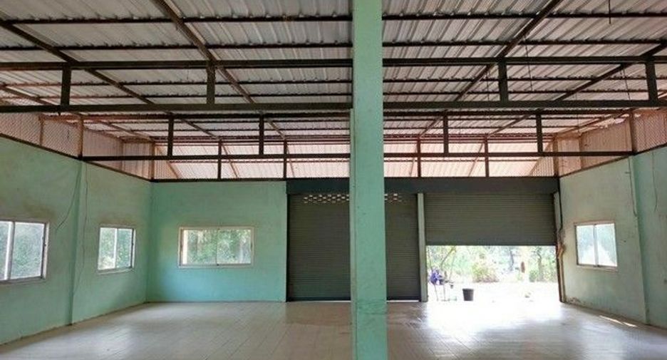 Casa en venta de 1 habitaciones en At Samat, Roi Et