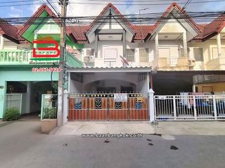 For Rent 3 Bedroom Townhouse In Sai Mai, Bangkok