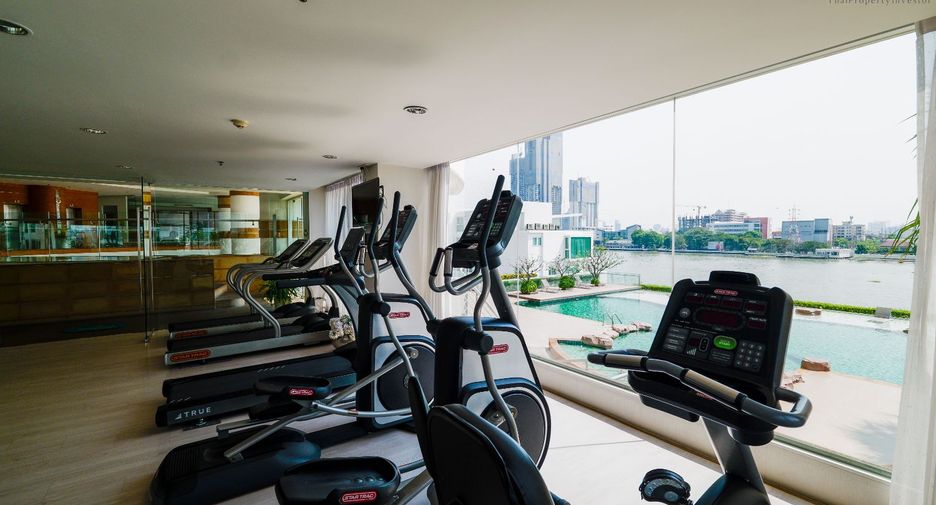 For sale 3 bedrooms condo in Dusit, Bangkok