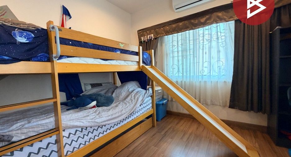 Продажа 3 спальни дом в Mueang Chon Buri, Чонбури