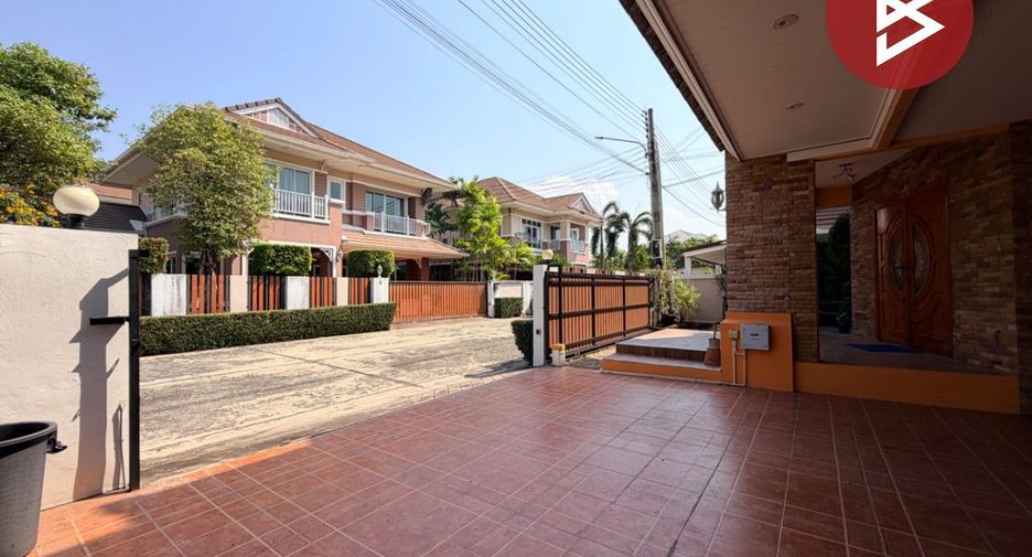 Продажа 3 спальни дом в Mueang Chon Buri, Чонбури