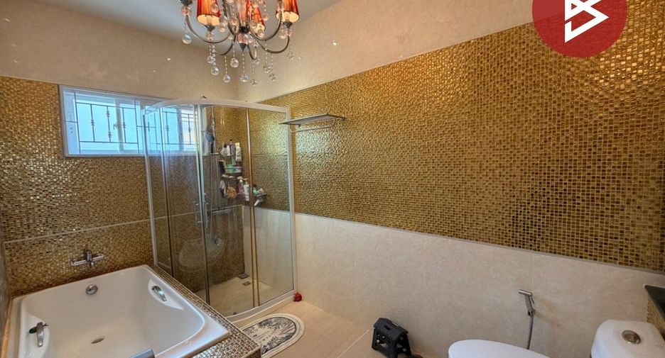 Продажа 3 спальни дом в Mueang Chon Buri, Чонбури