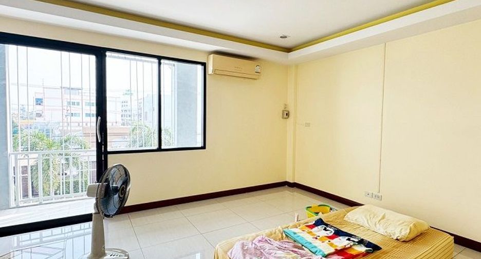 Local comercial en venta de 5 habitaciones en Mueang Samut Sakhon, Samut Sakhon