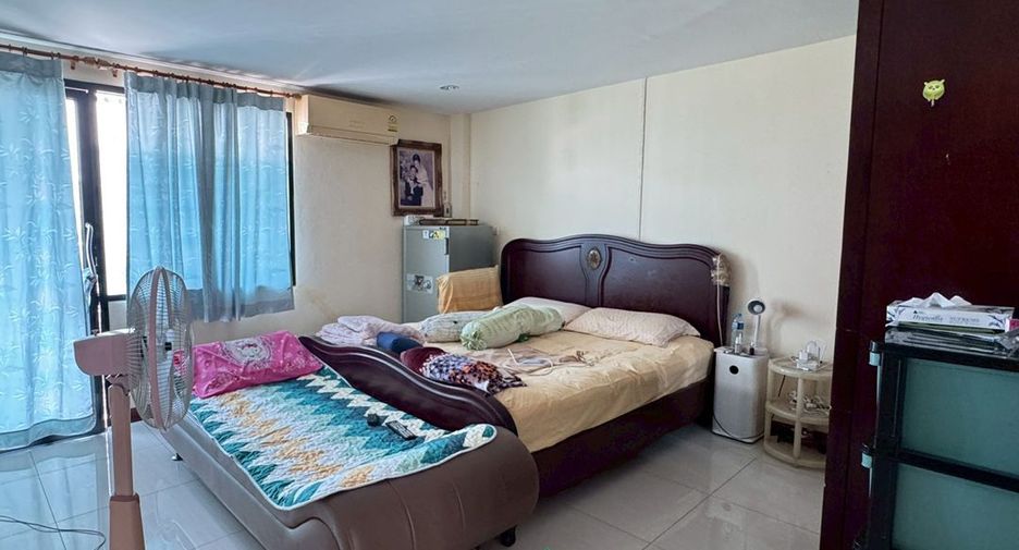 Local comercial en venta de 5 habitaciones en Mueang Samut Sakhon, Samut Sakhon