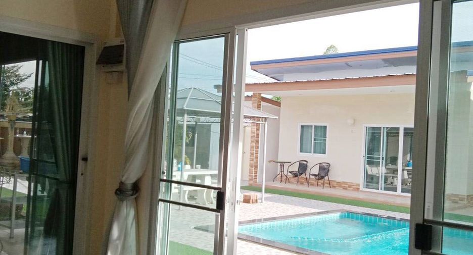 For rent and for sale 5 bedrooms villa in East Pattaya, Pattaya