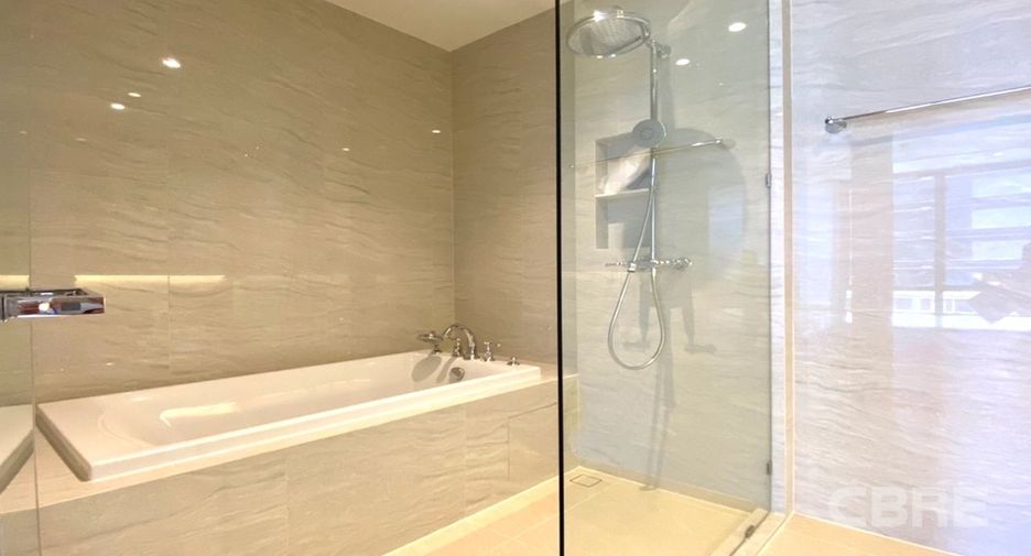 For sale 1 bed condo in Pathum Wan, Bangkok