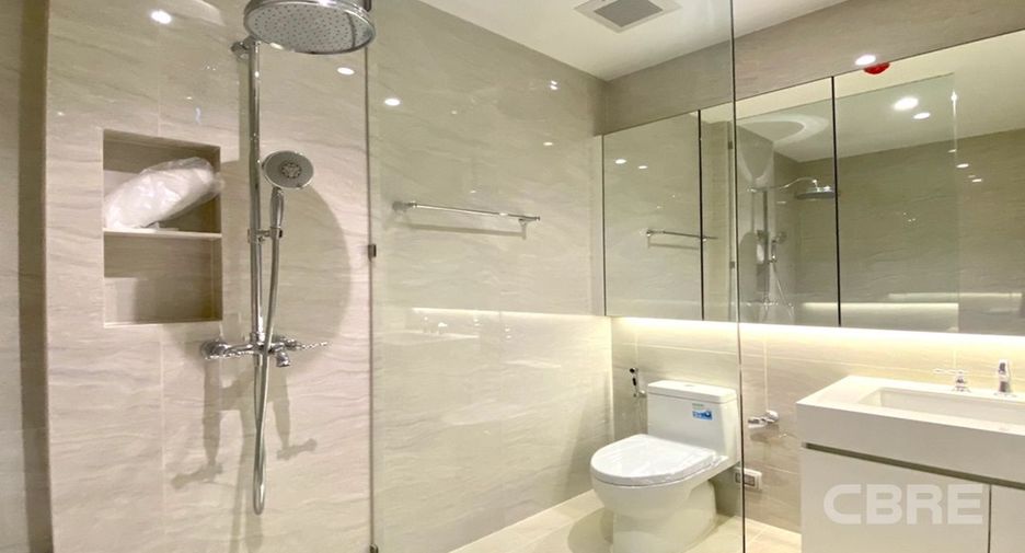 For sale 1 bed condo in Pathum Wan, Bangkok
