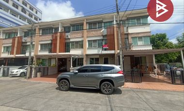 For sale 3 bedrooms townhouse in Bang Phli, Samut Prakan