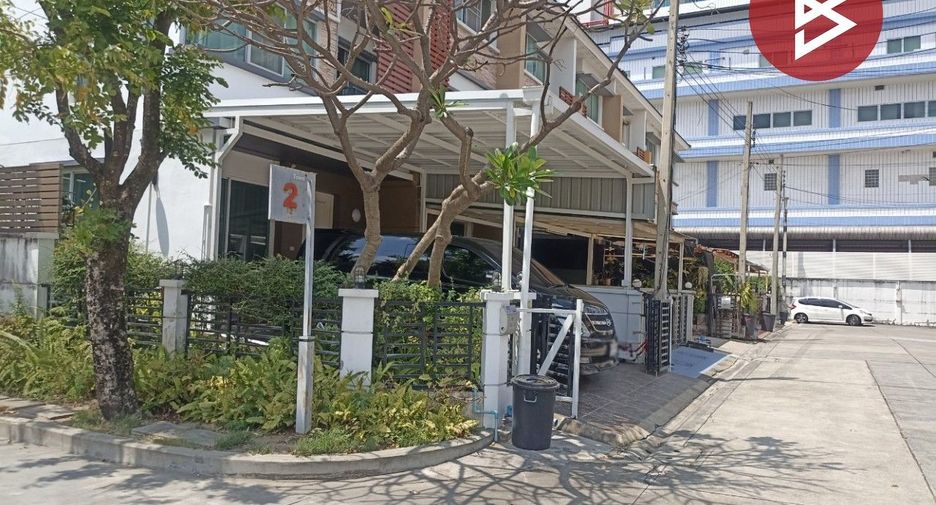 For sale 3 bedrooms townhouse in Bang Phli, Samut Prakan