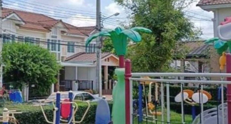 À vendre 3 chambres maison de ville à Bang Kruai, Nonthaburi