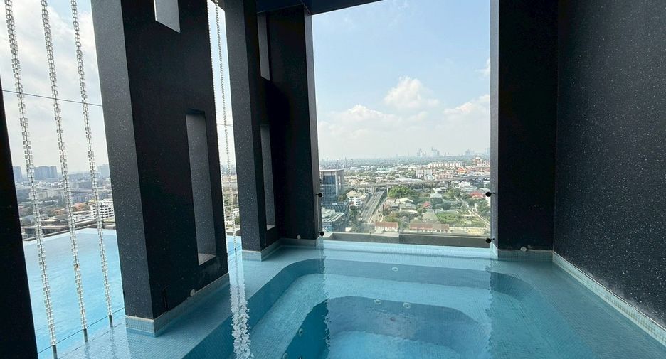 For sale 1 bed condo in Phra Khanong, Bangkok