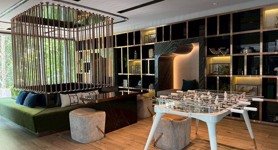 For sale 1 bed condo in Phra Khanong, Bangkok