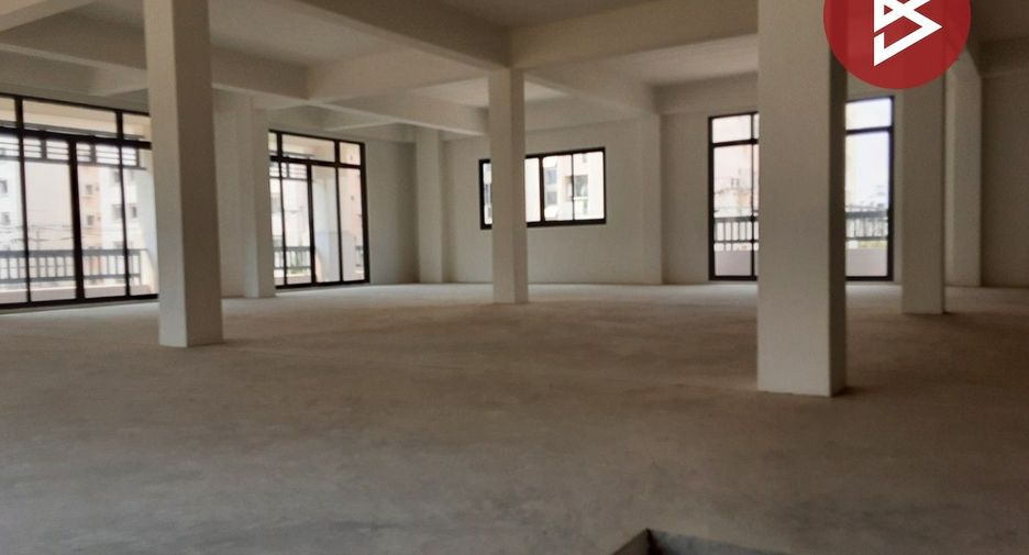For rent retail Space in Bang Khun Thian, Bangkok