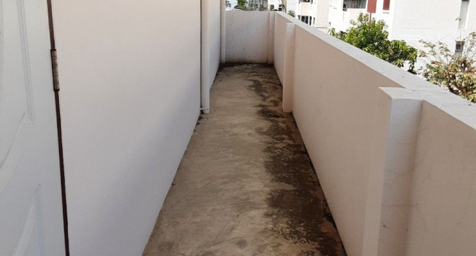 For rent retail Space in Bang Khun Thian, Bangkok