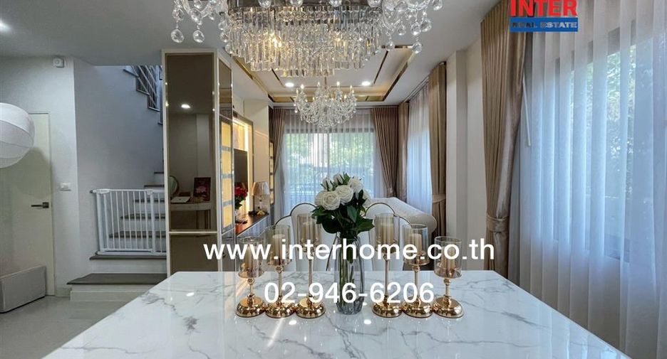 For sale 3 bedrooms house in Khlong Sam Wa, Bangkok