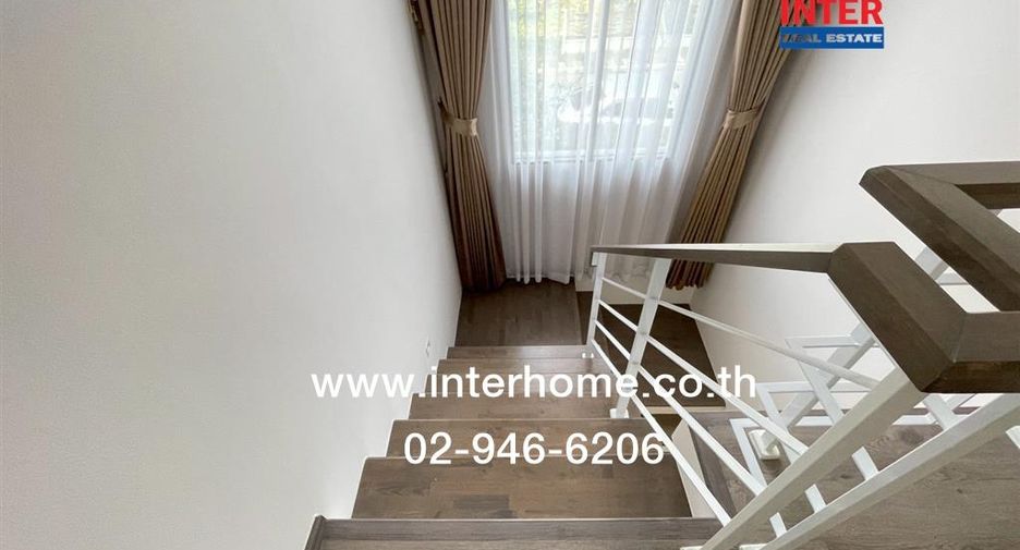 For sale 3 bedrooms house in Khlong Sam Wa, Bangkok