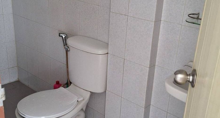Gewerbefläche zum Kauf mit 1 Zimmer in Mueang Phitsanulok, Phitsanulok