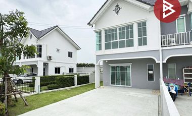 For sale 3 bedrooms townhouse in Mueang Chachoengsao, Chachoengsao