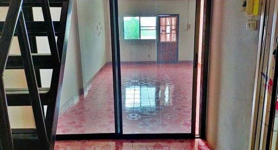For sale 1 bed townhouse in Mueang Khon Kaen, Khon Kaen