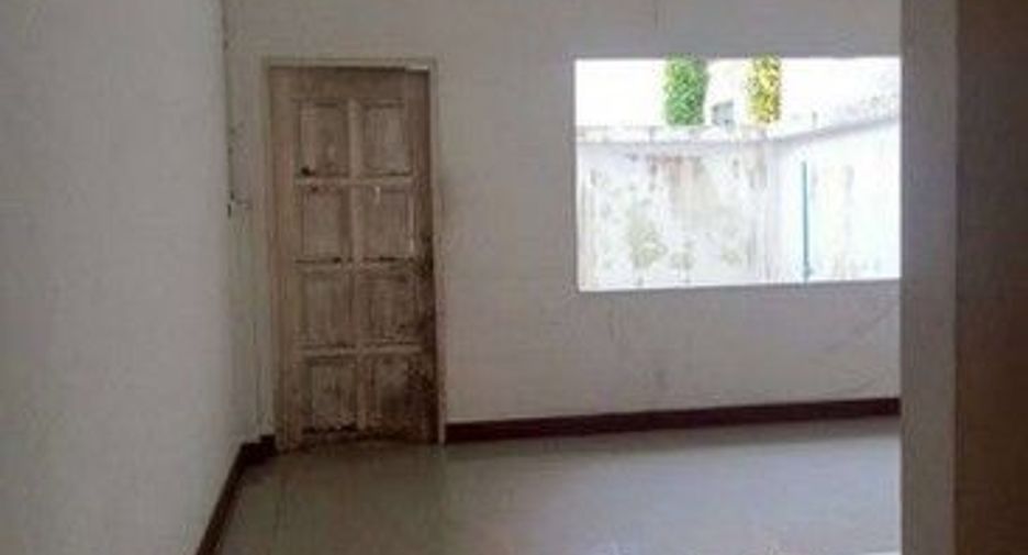 For sale 1 bed retail Space in Khuan Kalong, Satun