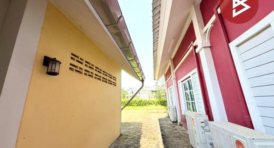 Terreno en venta en Pong Nam Ron, Chanthaburi