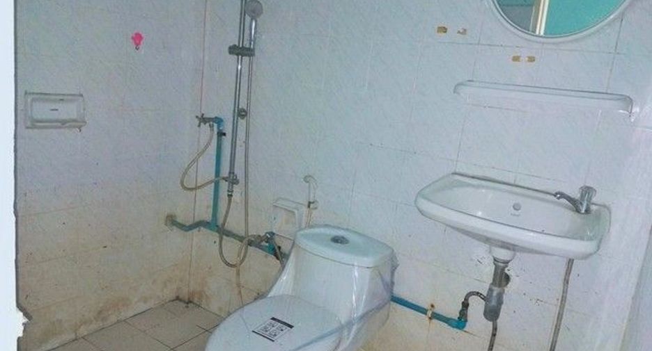 For sale 1 bed townhouse in Mueang Khon Kaen, Khon Kaen