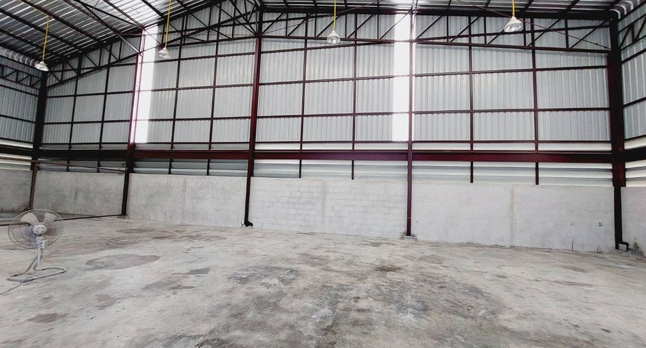 For rent 2 ベッドルーム warehouse in Mueang Chon Buri, Chonburi
