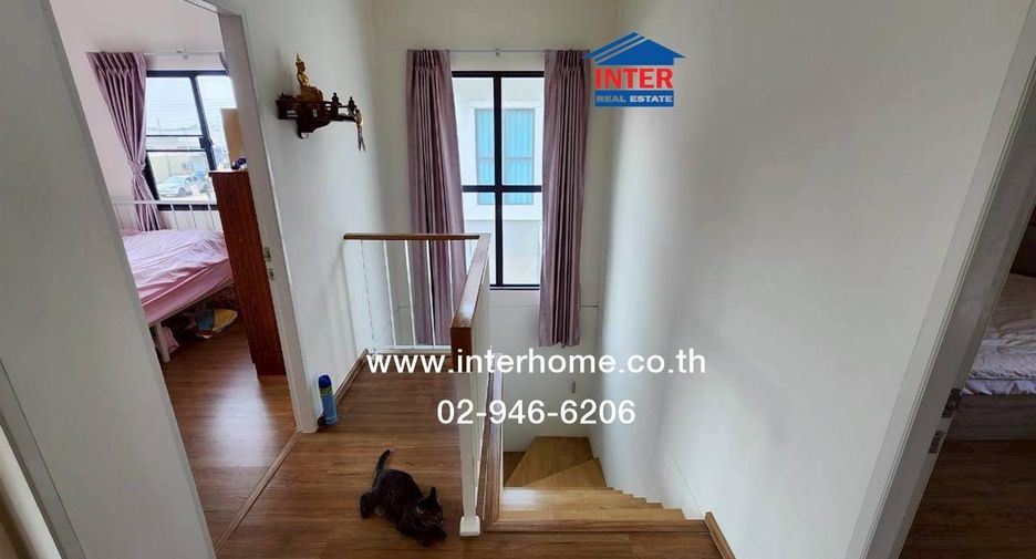Casa en venta de 3 habitaciones en Phra Samut Chedi, Samut Prakan