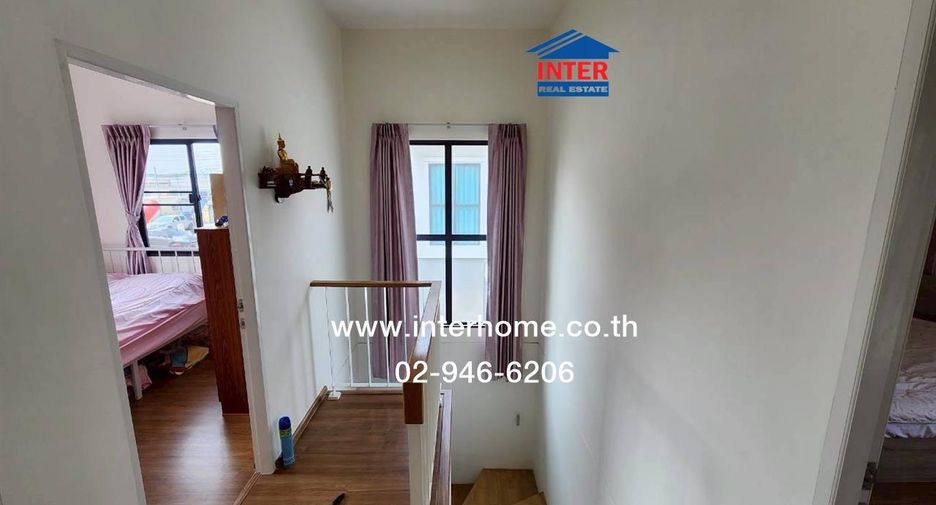 Casa en venta de 3 habitaciones en Phra Samut Chedi, Samut Prakan