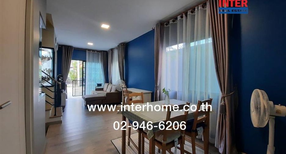 For sale 2 bedrooms townhouse in Bang Phli, Samut Prakan