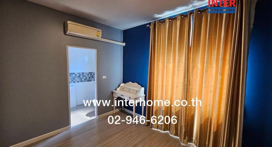 For sale 2 bedrooms townhouse in Bang Phli, Samut Prakan